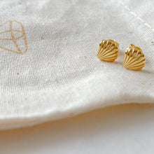 Load image into Gallery viewer, Mini Gold Seashell Studs