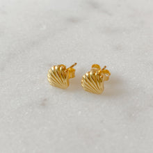 Load image into Gallery viewer, Mini Gold Seashell Studs