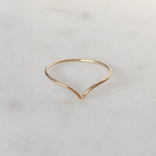 Load image into Gallery viewer, Fine chevron stacking ring