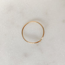 Load image into Gallery viewer, Fine chevron stacking ring