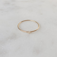 Load image into Gallery viewer, Fine star stacking ring