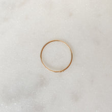 Load image into Gallery viewer, Fine star stacking ring