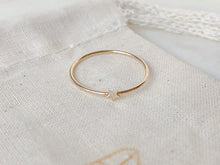 Load image into Gallery viewer, Fine star stacking ring