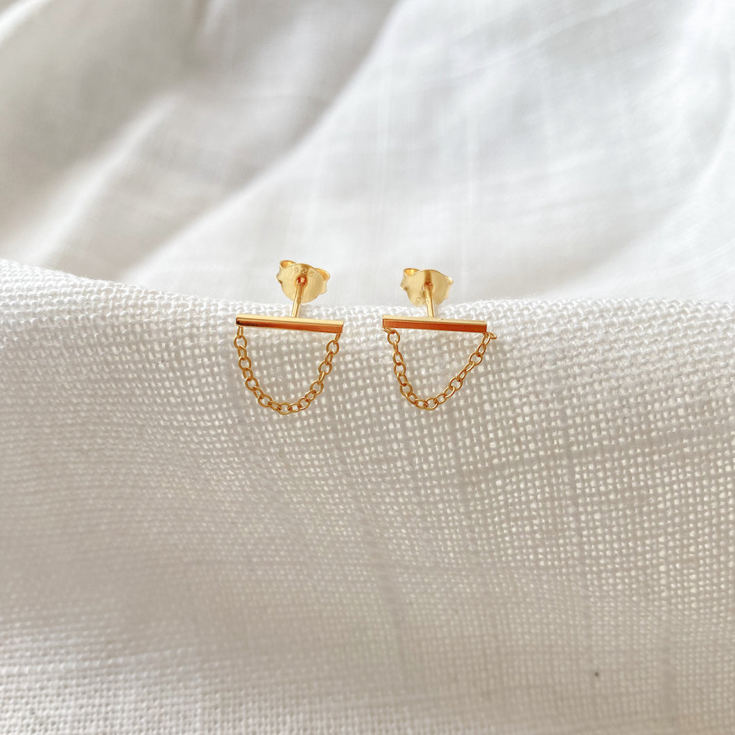 Gold chain drop studs