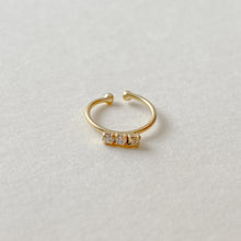 Load image into Gallery viewer, Fine gold twinkle ear cuff
