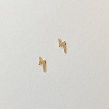 Load image into Gallery viewer, Mini lightning bolt studs
