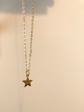 Load image into Gallery viewer, Gold Twinkle Star Necklace

