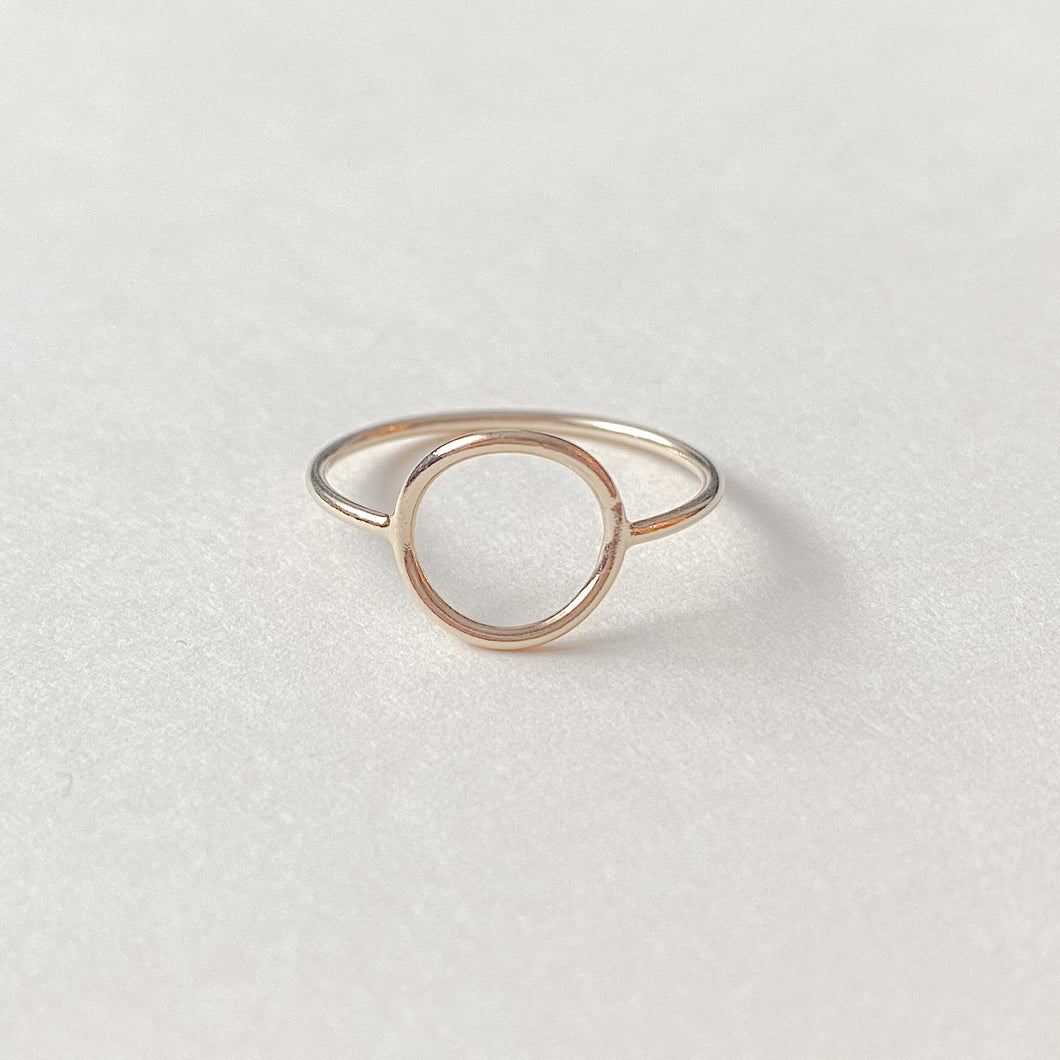 Fine circle ring